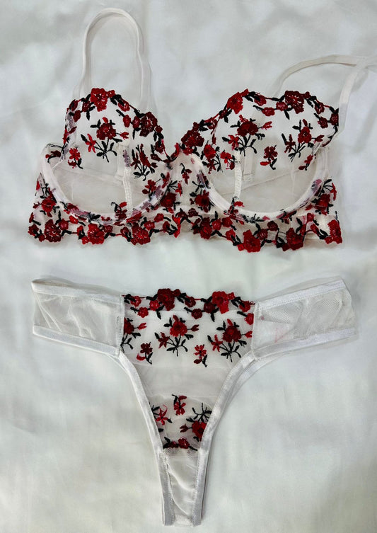 Embroidered mesh Lingerie set red and white