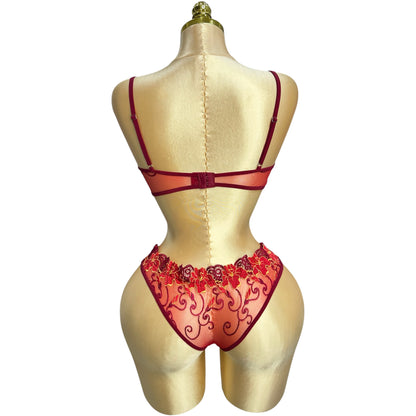 Floral Embroidered Lingerie Set - Red