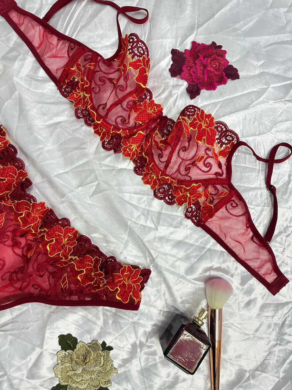 Floral Embroidered Lingerie Set - Red