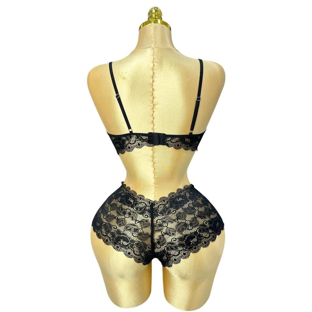 Lace Bralette and shortie
